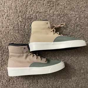 Brand New!! Converse Skid Grip Hi Safari Biscotti/Green